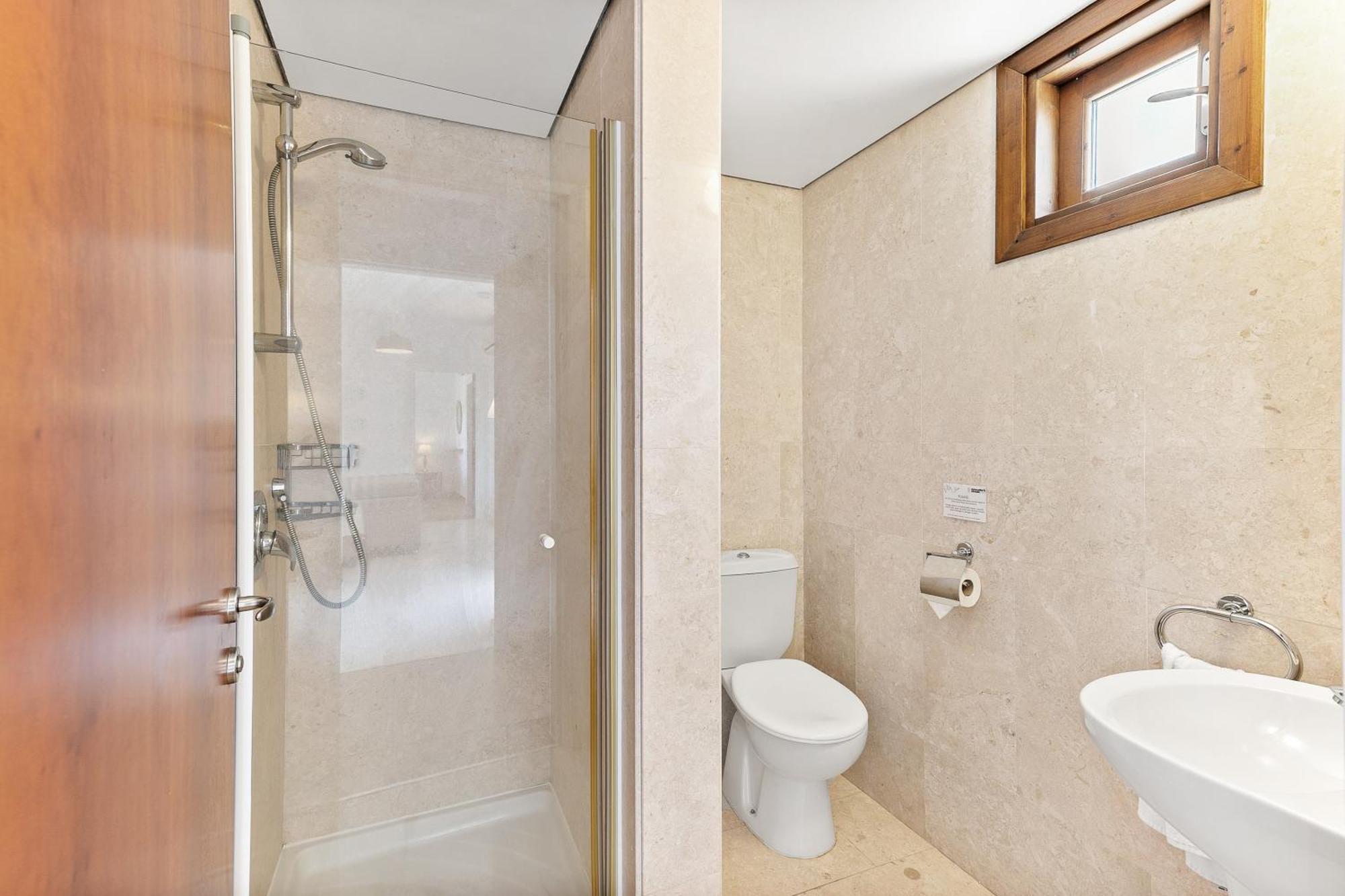 2 Bedroom Apartment Chloe With Communal Pool, Aphrodite Hills Resort Sakarya Dış mekan fotoğraf